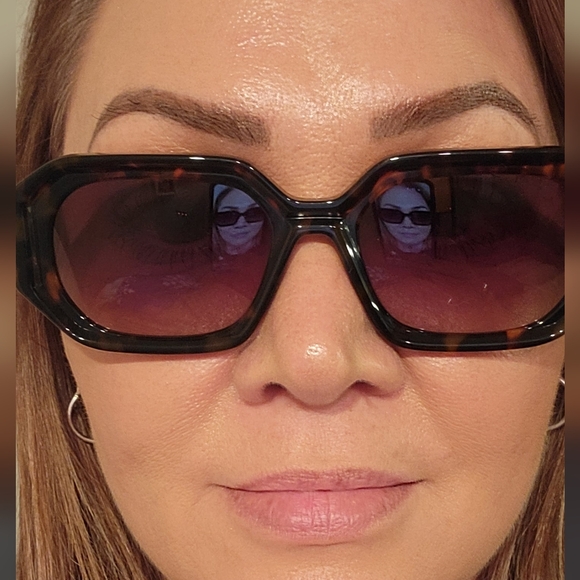 All Saints Brown Tortoise Sunglasses - Picture 3 of 6